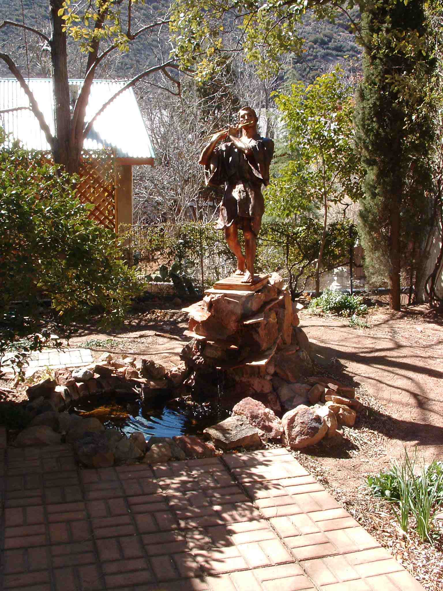 Tamino sculpture in garden
